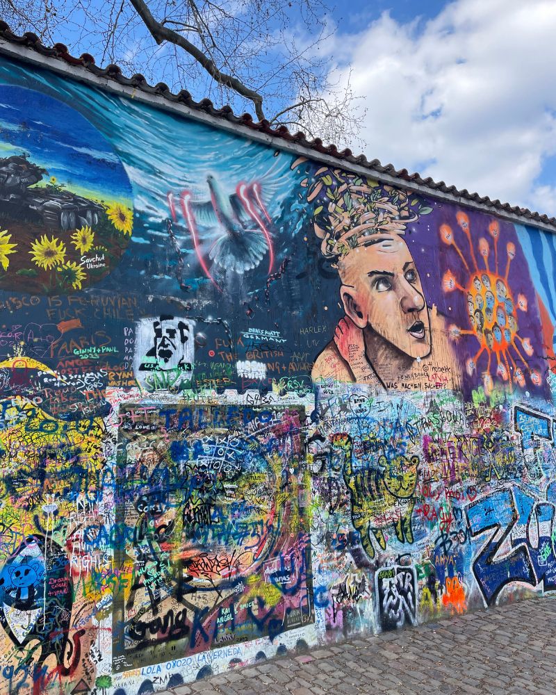 lennon wall prague